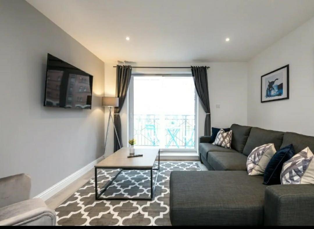 Fabulous Quayside Apartment With Free Parking Liverpool Luaran gambar